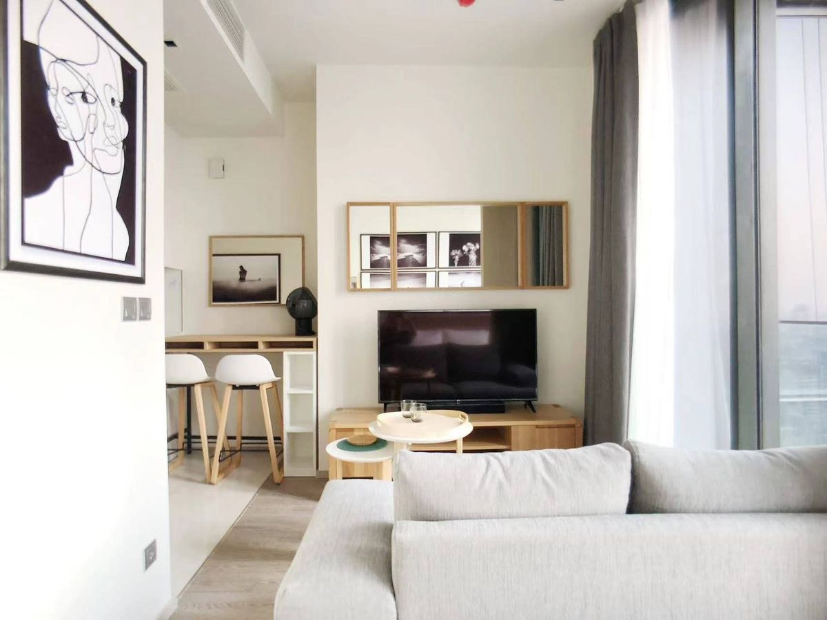 🌿Ashton Silom🌿 Nice room 🛏 1 Bed 32 sq.m, price negotiable!!! - Next to BTS Chong Nonsi Loading...