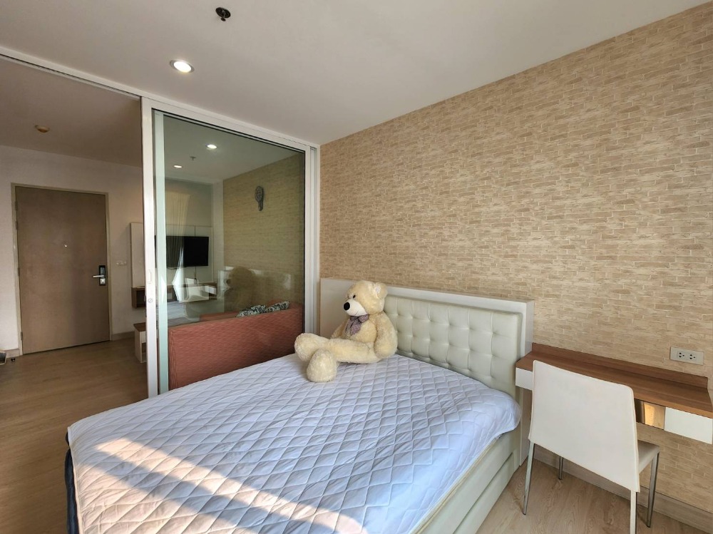 ให้เช่าคอนโดรัตนาธิเบศร์ สนามบินน้ำ พระนั่งเกล้า : **ห้องว่างครับผม แบบ 1 นอน คอนโดสไตล์โรงแรม ห้องโปร่งกว้าง น่าอยู่สุดๆ ** ให้เช่า The Hotel คอนโด ติดMRTบางกระสอ เส้นรัตนาธิเบศร์ มีเครื่องซักผ้า!!