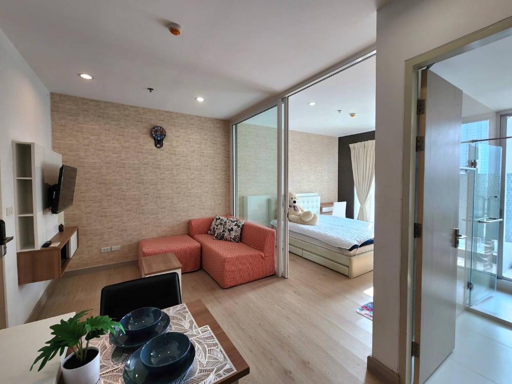 ให้เช่าคอนโดรัตนาธิเบศร์ สนามบินน้ำ พระนั่งเกล้า : **ห้องว่างครับผม แบบ 1 นอน คอนโดสไตล์โรงแรม ห้องโปร่งกว้าง น่าอยู่สุดๆ ** ให้เช่า The Hotel คอนโด ติดMRTบางกระสอ เส้นรัตนาธิเบศร์ มีเครื่องซักผ้า!!