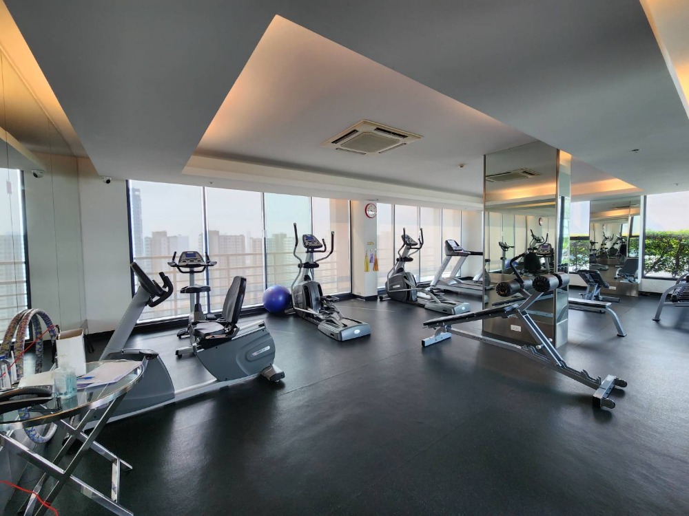 ให้เช่าคอนโดรัตนาธิเบศร์ สนามบินน้ำ พระนั่งเกล้า : **ห้องว่างครับผม แบบ 1 นอน คอนโดสไตล์โรงแรม ห้องโปร่งกว้าง น่าอยู่สุดๆ ** ให้เช่า The Hotel คอนโด ติดMRTบางกระสอ เส้นรัตนาธิเบศร์ มีเครื่องซักผ้า!!