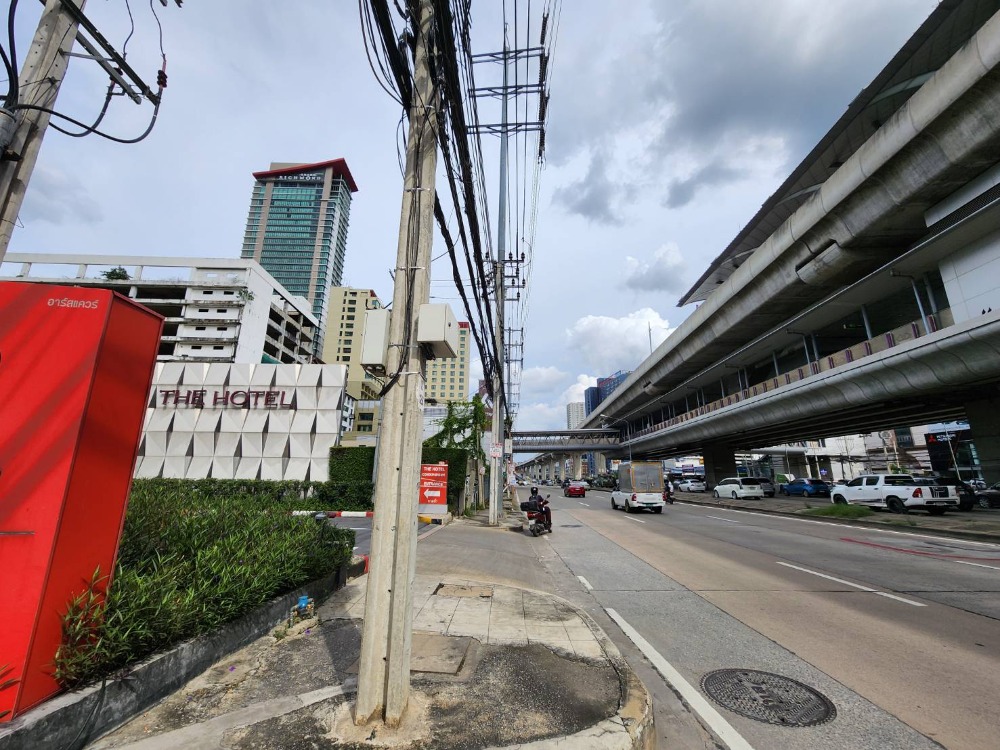 ให้เช่าคอนโดรัตนาธิเบศร์ สนามบินน้ำ พระนั่งเกล้า : **ห้องว่างครับผม แบบ 1 นอน คอนโดสไตล์โรงแรม ห้องโปร่งกว้าง น่าอยู่สุดๆ ** ให้เช่า The Hotel คอนโด ติดMRTบางกระสอ เส้นรัตนาธิเบศร์ มีเครื่องซักผ้า!!