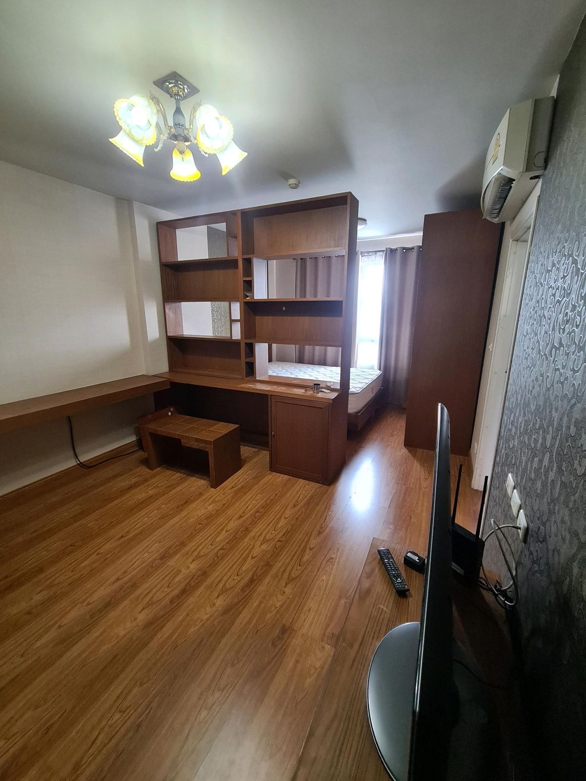 ให้เช่าคอนโดนวมินทร์ รามอินทรา : ให้เช่าคอนโด พลัม นวมินทร์ 86 Plum Condo Nawamin 30 ตรม ราคา 7,000  ห้องใหม่ อาคาร A ชั้น 3  ห้อง 779/50 วิว บ้านคนฝั่งคลอง
พร้อมเลย