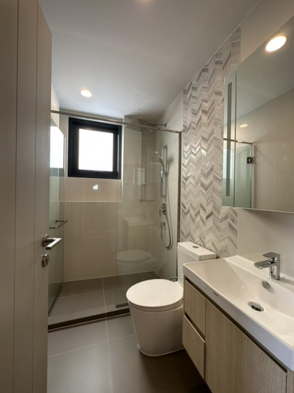 For SaleCondoSukhumvit, Asoke, Thonglor : Selling with tenants 🔥KA HOAUS🔥 Oka House Condo 2 Bedrooms 2 Bathrooms 49 sqm, Floor 19, Decorative room, complete condo