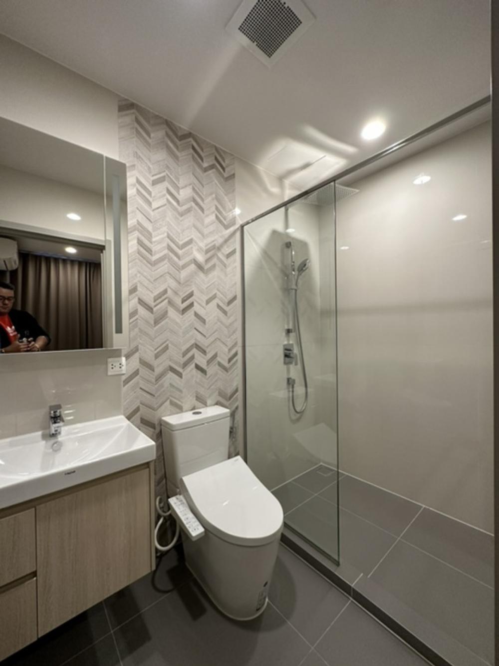 For SaleCondoSukhumvit, Asoke, Thonglor : Selling with tenants 🔥KA HOAUS🔥 Oka House Condo 2 Bedrooms 2 Bathrooms 49 sqm, Floor 19, Decorative room, complete condo