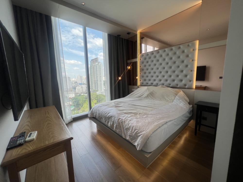 ให้เช่าคอนโดสุขุมวิท อโศก ทองหล่อ : For Rent : Kraam Sukhumvit 26ทำเลยอดฮิต ซอย สุขุมวิท 26ห้องใหญ่ ตกแต่งครบ วิวเทพมาก อลังการงานสร้างห้องว่าง พร้อมเข้าชมได้ชั้นสูง