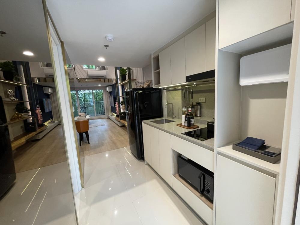 ขายคอนโดสยาม จุฬา สามย่าน : ขายคอนโด CULTURE จุฬา ขนาด 57 ตร.ม. 2 ห้องนอน 1 ห้องน้ำ ทำเลใจกลางสถานศึกษาชั้นนำ ใกล้รถไฟฟ้า 2 สาย 290 ม. ถึง BTS ศาลาแดง 350 ม. ถึง MRT สามย่าน สิ่งอำนวยความสะดวกมีให้ครบครัน