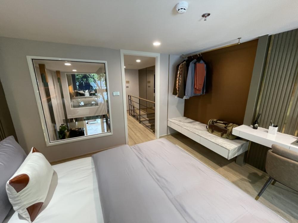 ขายคอนโดสยาม จุฬา สามย่าน : ขายคอนโด CULTURE จุฬา ขนาด 57 ตร.ม. 2 ห้องนอน 1 ห้องน้ำ ทำเลใจกลางสถานศึกษาชั้นนำ ใกล้รถไฟฟ้า 2 สาย 290 ม. ถึง BTS ศาลาแดง 350 ม. ถึง MRT สามย่าน สิ่งอำนวยความสะดวกมีให้ครบครัน