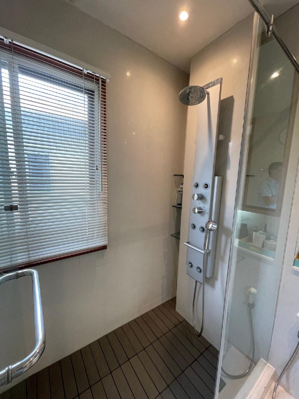 ให้เช่าบ้านรัชดา ห้วยขวาง : 🍒ให้เช่าบ้านเดี่ยว โนเบิล ทาวน์อินทาวน์ ใจกลางเมือง ห้วยขวาง เหม๋งจ๋าย ทำเลดีมาก บ้านใหม่ เฟอร์ครบ