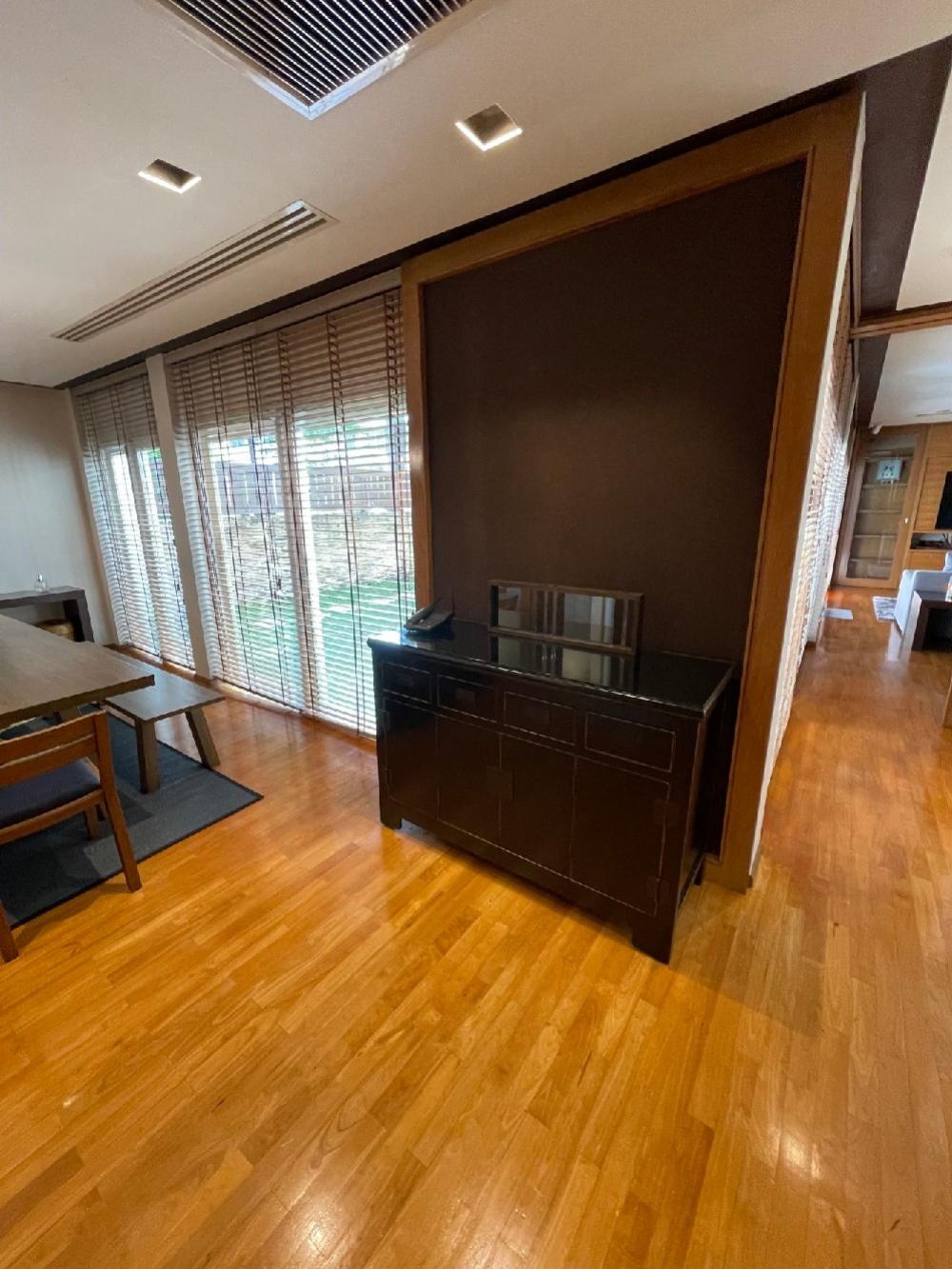 ให้เช่าบ้านรัชดา ห้วยขวาง : 🍒ให้เช่าบ้านเดี่ยว โนเบิล ทาวน์อินทาวน์ ใจกลางเมือง ห้วยขวาง เหม๋งจ๋าย ทำเลดีมาก บ้านใหม่ เฟอร์ครบ