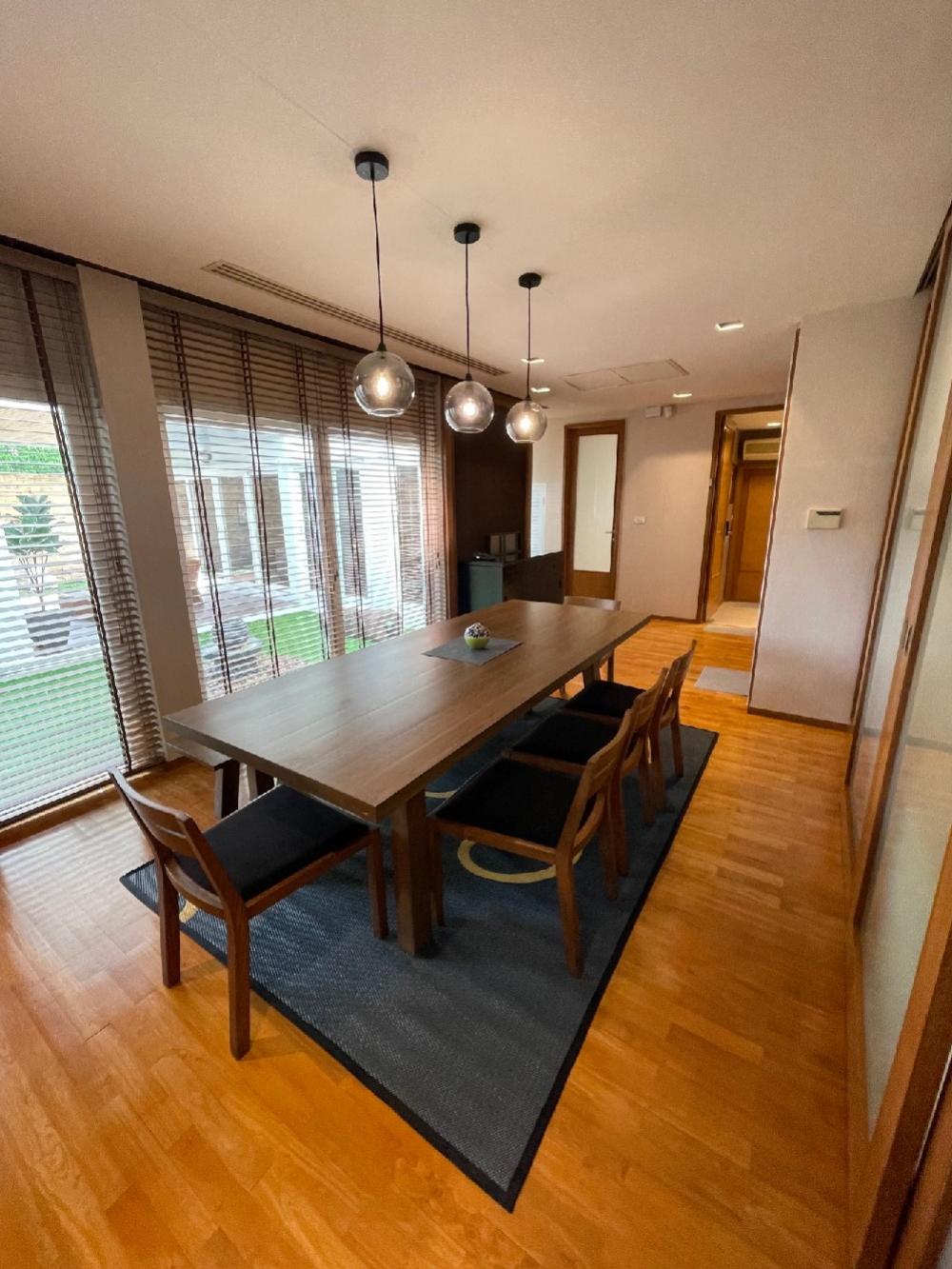 ให้เช่าบ้านรัชดา ห้วยขวาง : 🍒ให้เช่าบ้านเดี่ยว โนเบิล ทาวน์อินทาวน์ ใจกลางเมือง ห้วยขวาง เหม๋งจ๋าย ทำเลดีมาก บ้านใหม่ เฟอร์ครบ