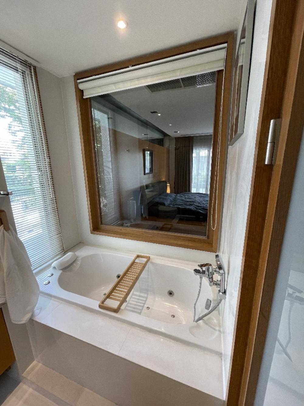 ให้เช่าบ้านรัชดา ห้วยขวาง : 🍒ให้เช่าบ้านเดี่ยว โนเบิล ทาวน์อินทาวน์ ใจกลางเมือง ห้วยขวาง เหม๋งจ๋าย ทำเลดีมาก บ้านใหม่ เฟอร์ครบ