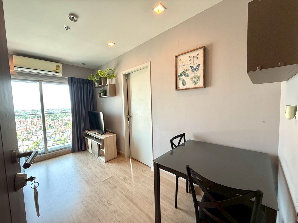 For RentCondoNonthaburi, Bang Yai, Bangbuathong : For rent‼️Casa Condo @MRT Sam Yaek Bang Yai‼️Room size 26 sq m. 1 bedroom, 1 bathroom, 20th floor‼️Electrical appliances as shown in the picture ✨The room door is a digital door lock. The rent includes the common area fee.
