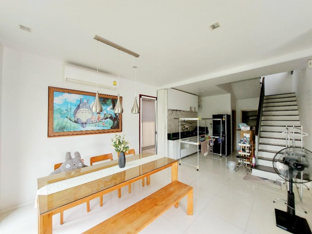 For SaleHousePathum Thani,Rangsit, Thammasat : House for sale AQ Shadi Phahon Yothin-Rangsit, beautiful twin house, corner house, 5 minutes to Thammasat University, teak furniture, security screens throughout the house, 42 sq m.