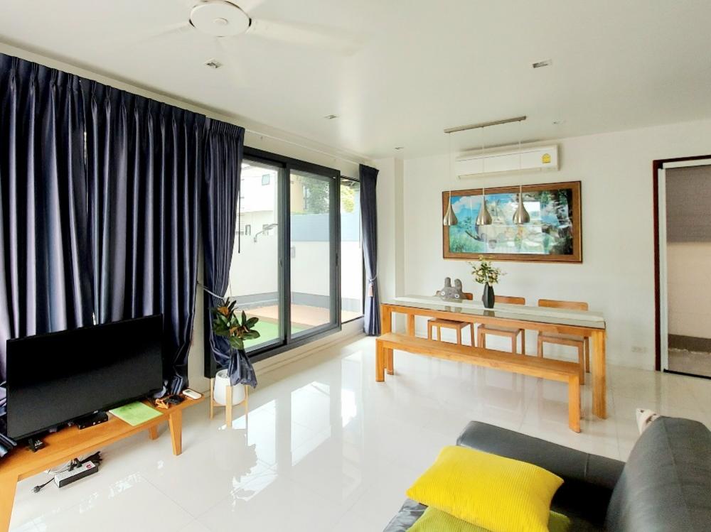 For SaleHousePathum Thani,Rangsit, Thammasat : House for sale AQ Shadi Phahon Yothin-Rangsit, beautiful twin house, corner house, 5 minutes to Thammasat University, teak furniture, security screens throughout the house, 42 sq m.