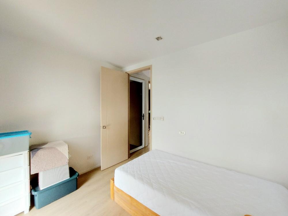 For SaleHousePathum Thani,Rangsit, Thammasat : House for sale AQ Shadi Phahon Yothin-Rangsit, beautiful twin house, corner house, 5 minutes to Thammasat University, teak furniture, security screens throughout the house, 42 sq m.