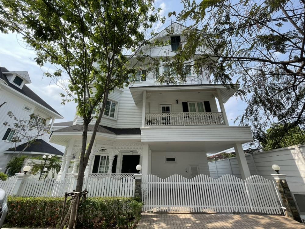 ให้เช่าบ้านบางนา แบริ่ง ลาซาล : ให้เช่า บ้านเดี่ยว บางนา อุดมสุข ใกล้ Seacon Square Fully furnished , 5 ห้องนอน