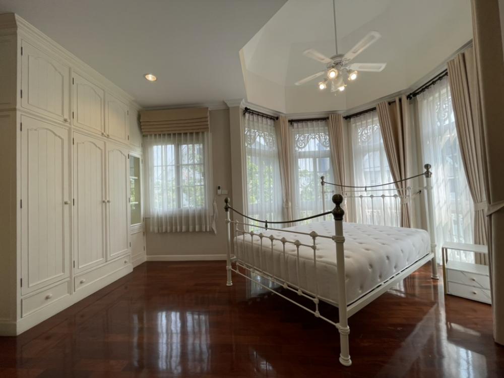 For RentHouseBangna, Bearing, Lasalle : Single house for rent, Fantasia Villa 4,Near little walk 5 bedrooms