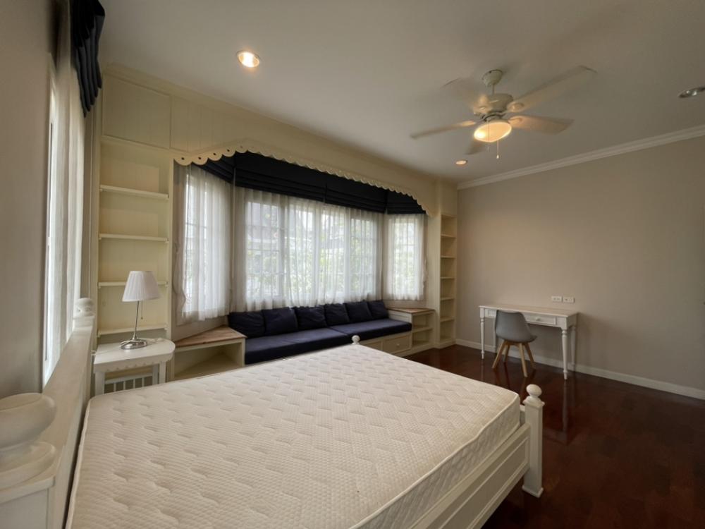 For RentHouseBangna, Bearing, Lasalle : Single house for rent, Fantasia Villa 4,Near little walk 5 bedrooms