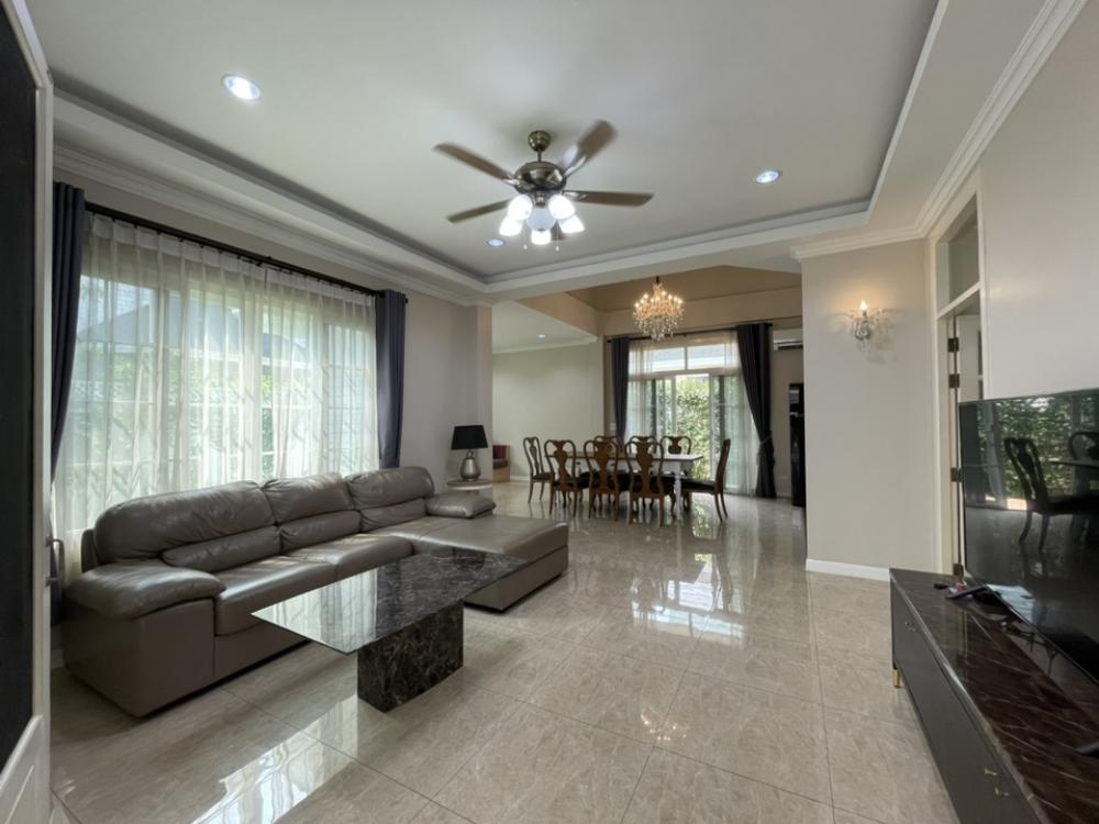 For RentHouseBangna, Bearing, Lasalle : Single house for rent, Fantasia Villa 4,Near little walk 5 bedrooms