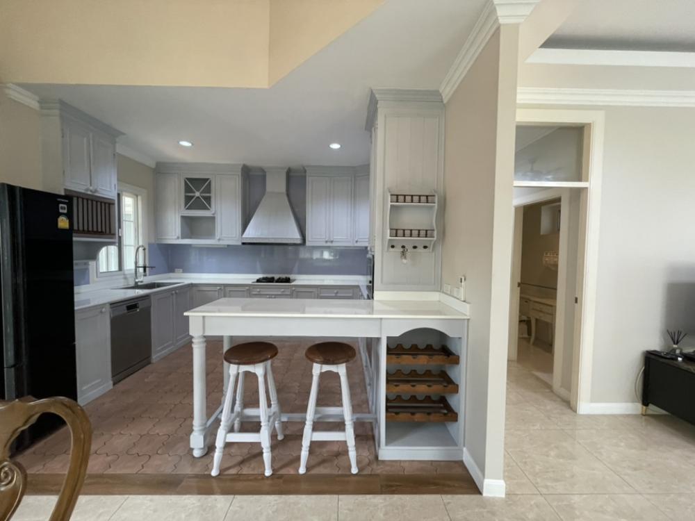 For RentHouseBangna, Bearing, Lasalle : Single house for rent, Fantasia Villa 4,Near little walk 5 bedrooms