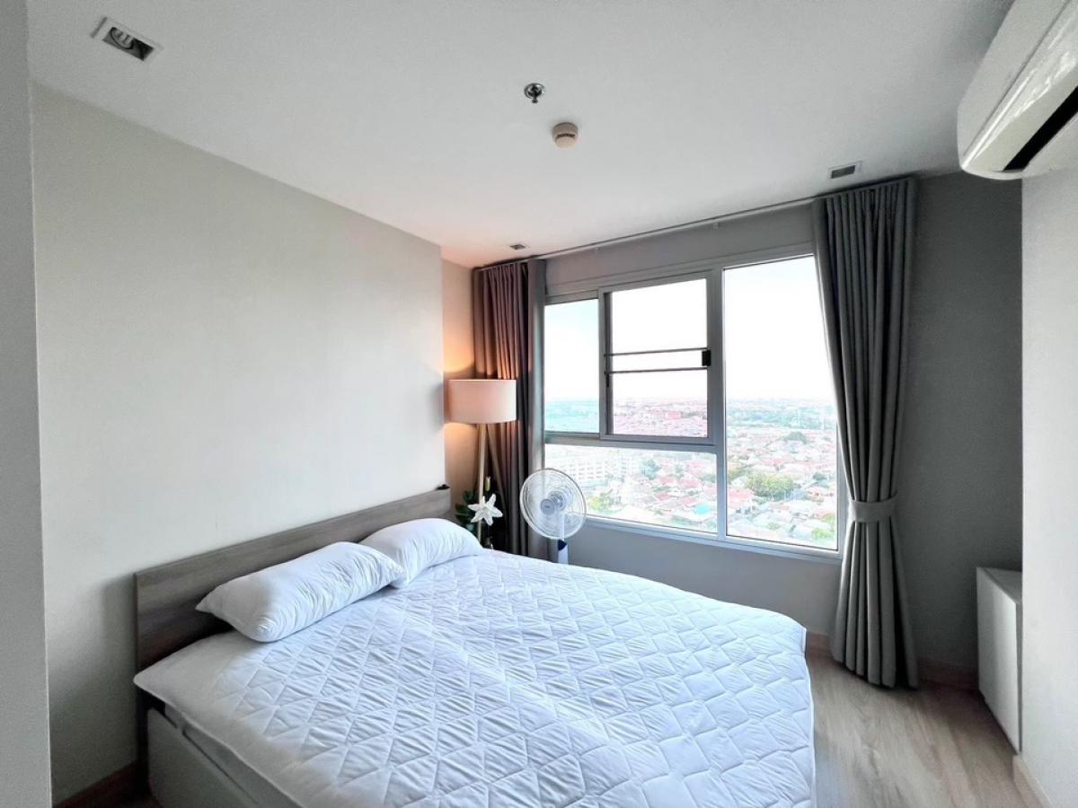 For RentCondoNonthaburi, Bang Yai, Bangbuathong : For rent‼️Casa Condo @MRT Sam Yaek Bang Yai‼️Room size 26 sq m. 1 bedroom, 1 bathroom, 20th floor‼️Electrical appliances as shown in the picture ✨The room door is a digital door lock. The rent includes the common area fee.