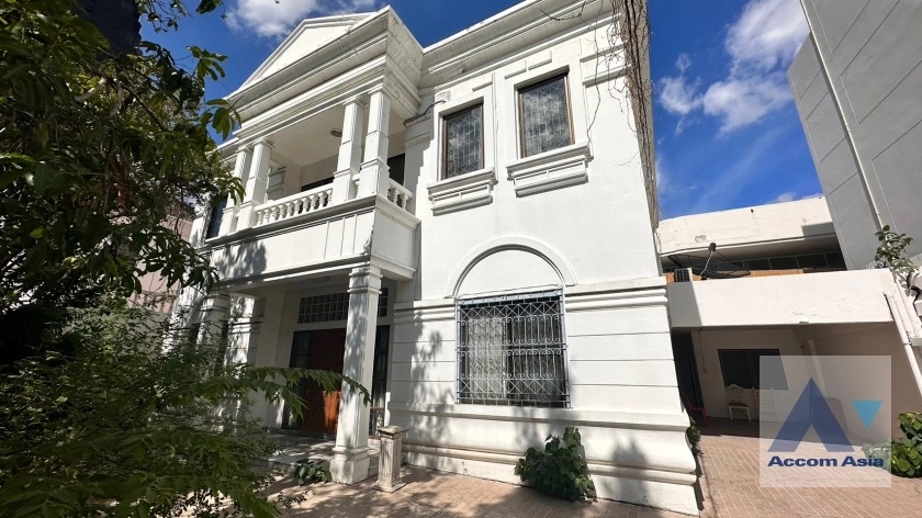 ให้เช่าบ้านสุขุมวิท อโศก ทองหล่อ : 🔼AccomA🔽  4 Beds House for Rent in Sukhumvit, BTS Thong Lo at Sukhumvit Villa