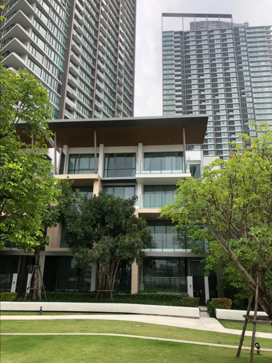 ขายคอนโดบางซื่อ วงศ์สว่าง เตาปูน : ขาย Villa โครงการ 333 Riverside *** ห้องมุมชั้น 3 ***