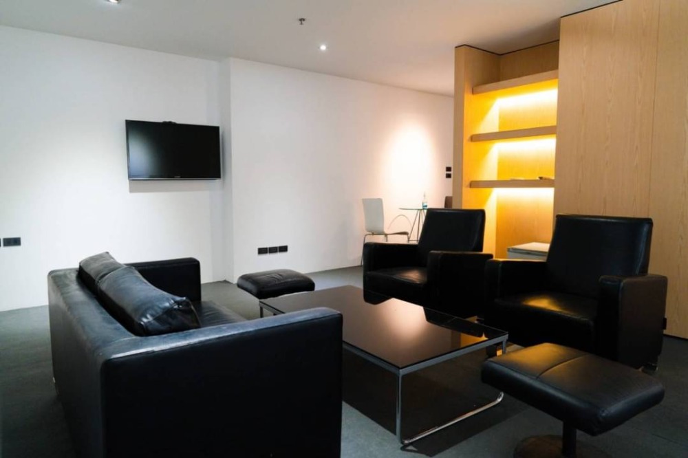 For RentOfficeSukhumvit, Asoke, Thonglor : Office for rent SSP Tower 1 Building size 398 sqm. close BTS Ekamai