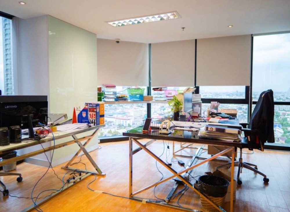 For RentOfficeSukhumvit, Asoke, Thonglor : Office for rent SSP Tower 1 Building size 398 sqm. close BTS Ekamai