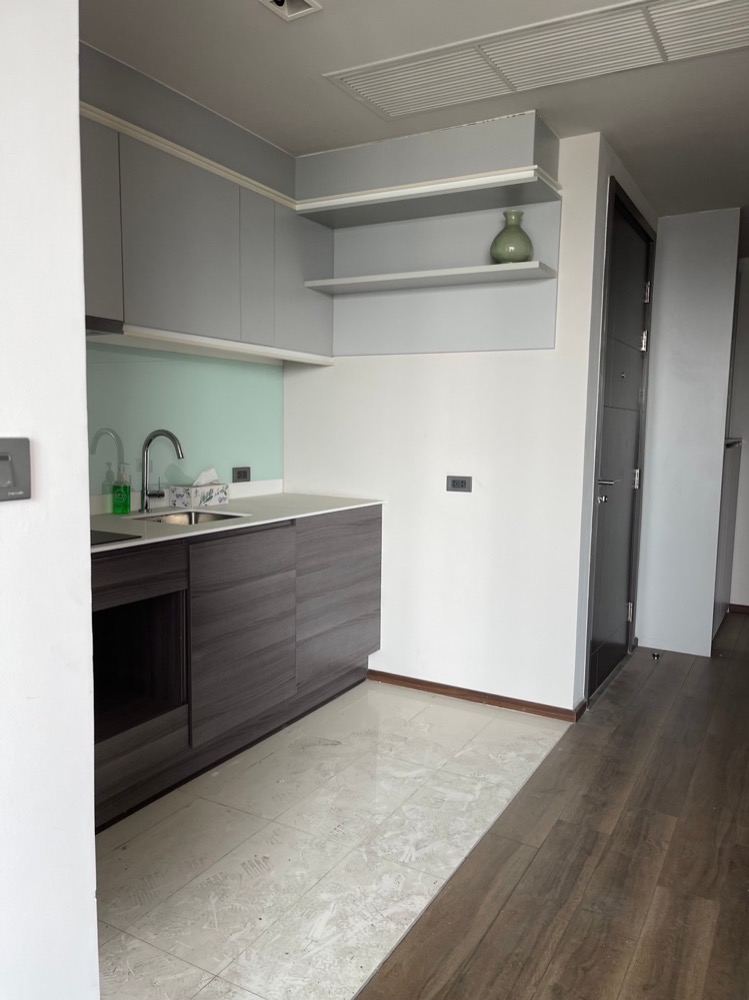For SaleCondoSukhumvit, Asoke, Thonglor : CEIL BY SANSIRI, corner room, 2 bedrooms, 2 bathrooms, decorated with a new kitchen