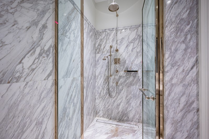 For SaleCondoWitthayu, Chidlom, Langsuan, Ploenchit : 🥂✨ Decorated and ready to move in 98 WIRELESS 2 Bedroom 132 Sq.M. Park View Inquiry / Urgent viewing appointment: 093-616-4456 (Sales Department)🥂✨