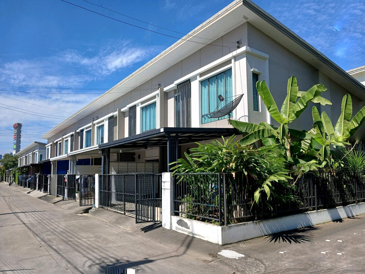 ให้เช่าทาวน์โฮมสมุทรปราการ สำโรง : 🚩🌟🍀 ให้เช่า/ขาย Pruksa Ville 76 บางนา-วงแหวน ทาวน์โฮม 2 ชั้น พื้นที่เยอะ  ทำเลดีสุด วิวไม่บล๊อค บ้านไม่บัง หลังบ้านไม่ชนใคร ใกล้ทางด่วน เมกะ
อีเกีย✅