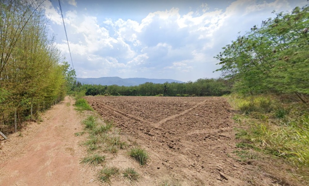 For SaleLandPak Chong KhaoYai : Land for sale 5-2-40 rai, Pak Chong, Khao Yai, good location, near tourist attractions Toscana, about 1 km.