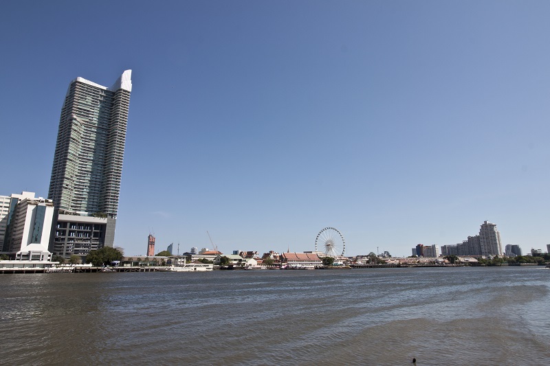 ขายคอนโดวงเวียนใหญ่ เจริญนคร : ขาย คอนโด Supalai River Place ขนาด 103 ตรม 2 ห้องนอน มีที่จอดรถ และสวนดาดฟ้าส่วนตัว เฟอร์ครบ ตรงข้าม Asiatique เจริญกรุง เจริญนคร สาทร ตากสิน : SL23S-011