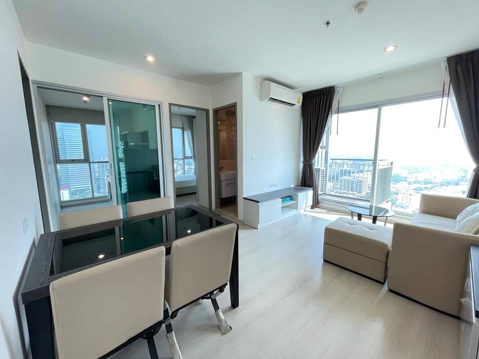 For RentCondoRatchadapisek, Huaikwang, Suttisan : 🔥🔥⚡️ Update today. For rent, Life Ratchadaphisek near #MRT Huai Khwang 🌵 Please inform the property code via Line 🟣R2303-182