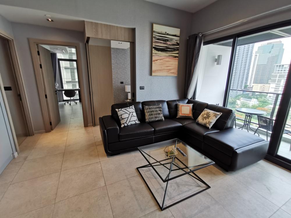 ให้เช่าคอนโดสุขุมวิท อโศก ทองหล่อ : Hot Price 2 Bedrooms at The Lofts Asoke for Rent