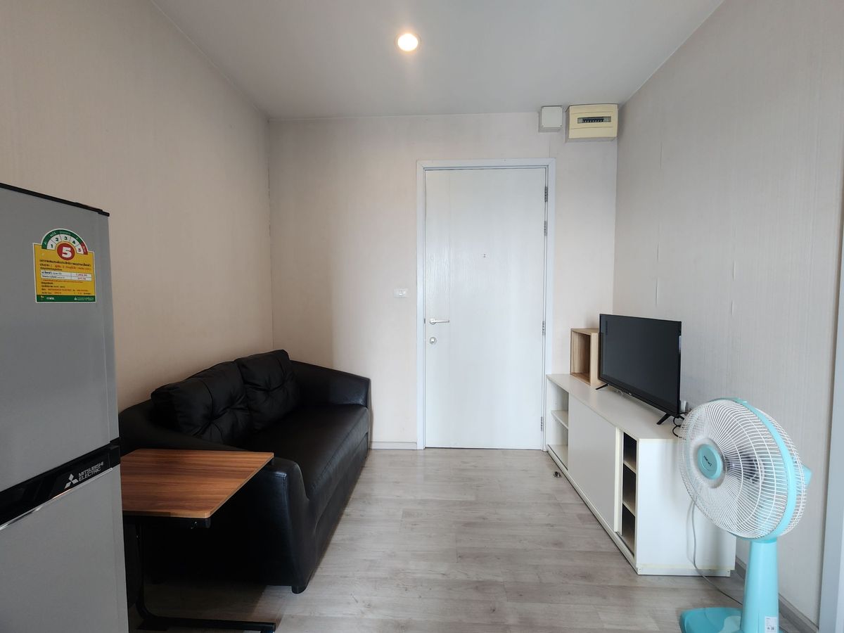 For RentCondoNonthaburi, Bang Yai, Bangbuathong : ** Available room, updated room, cheap price ** .For rent, Plum Condo, Central Station, Bang Yai, Phase 1, cheap price SN490.14