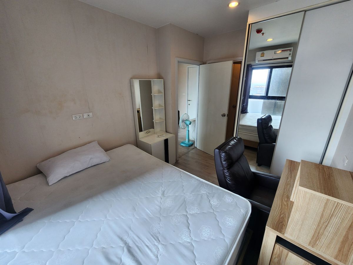 For RentCondoNonthaburi, Bang Yai, Bangbuathong : ** Available room, updated room, cheap price ** .For rent, Plum Condo, Central Station, Bang Yai, Phase 1, cheap price SN490.14