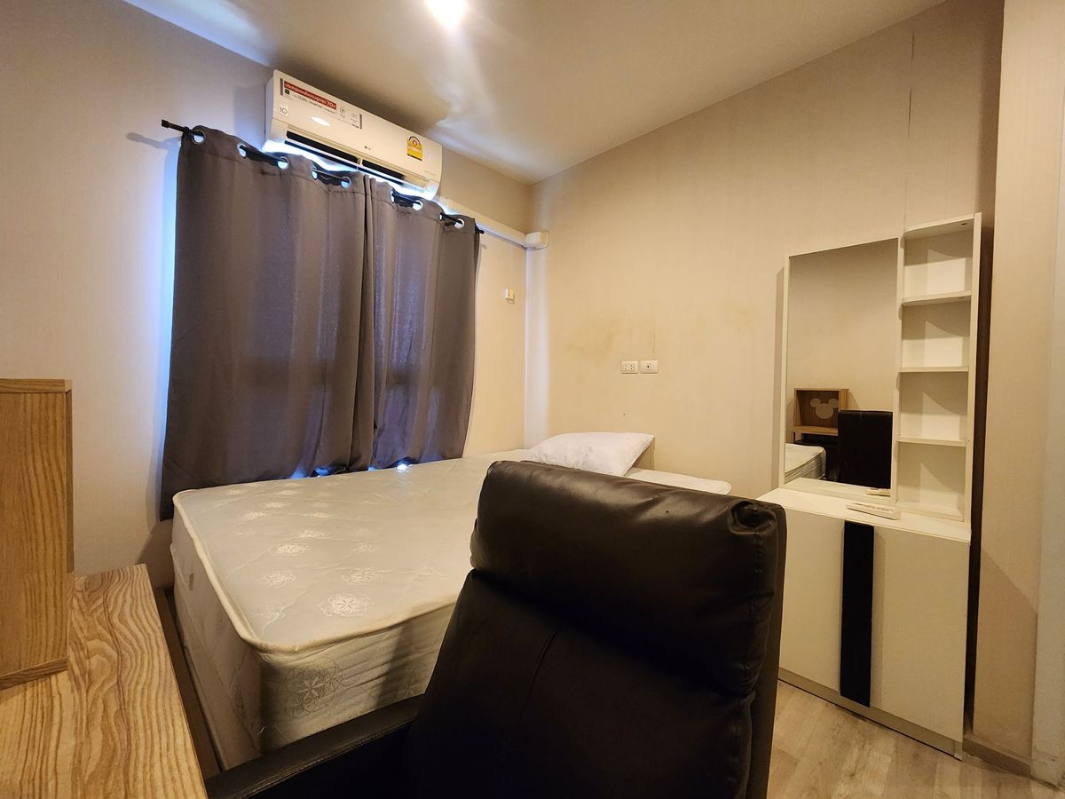 For RentCondoNonthaburi, Bang Yai, Bangbuathong : ** Available room, updated room, cheap price ** .For rent, Plum Condo, Central Station, Bang Yai, Phase 1, cheap price SN490.14
