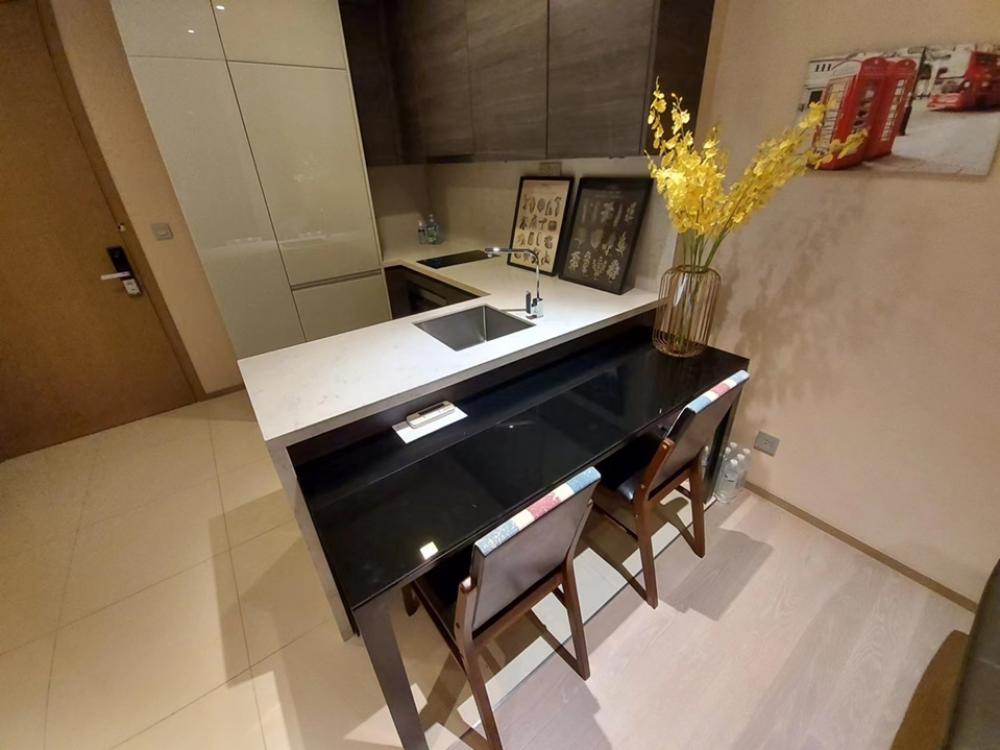 ให้เช่าคอนโดสุขุมวิท อโศก ทองหล่อ : For Rent📍The Esse Asoke 🛀1 bed 1 bath📞0639399665