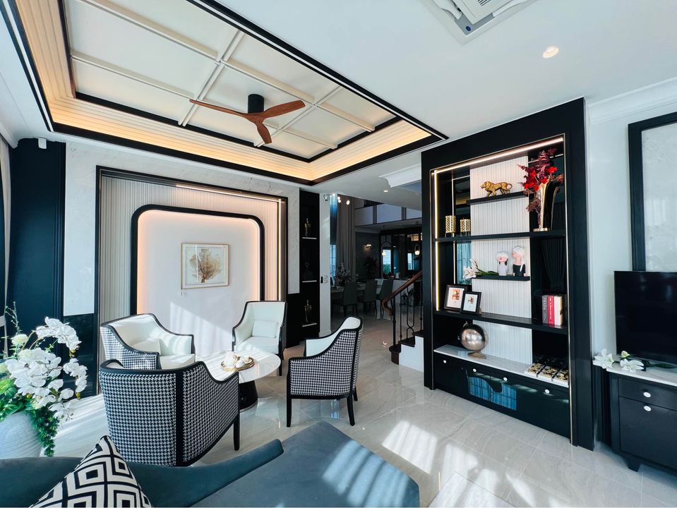 ขายบ้านลาดกระบัง สุวรรณภูมิ : คฤหาสน์หรู งามสง่า เพอร์เฟค มาสเตอร์พีซ สุขุมวิท 77 เนื้อที่ดิน 163 ตรว. Decorated in luxury style พร้อมเข้าอยู่