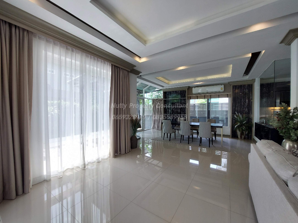 For SaleHouseBangna, Bearing, Lasalle : Luxury detached house in Soi Ratchawinit Bangkaew, only 98 units, the largest house type in the project.