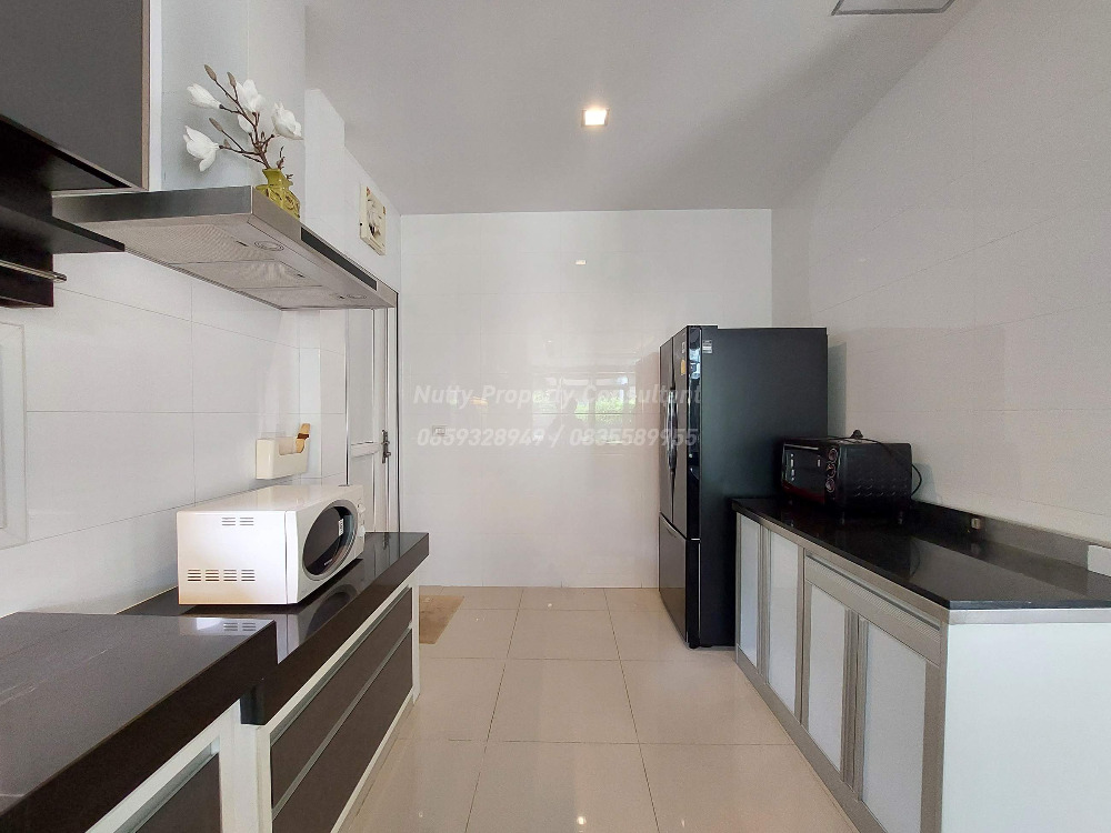 For SaleHouseBangna, Bearing, Lasalle : Luxury detached house in Soi Ratchawinit Bangkaew, only 98 units, the largest house type in the project.