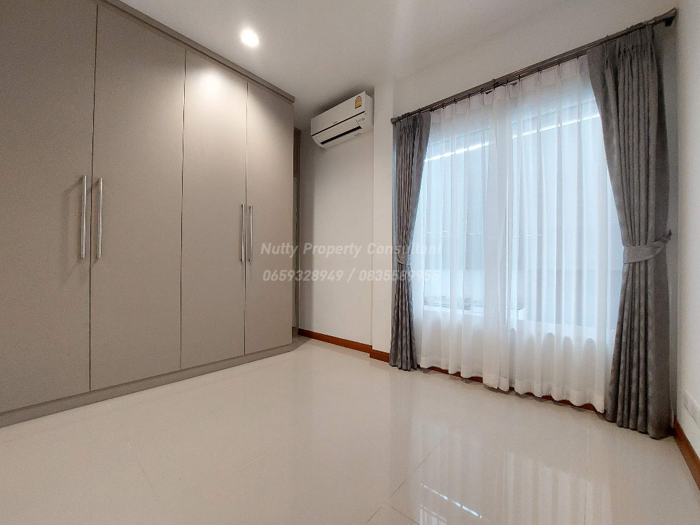 For SaleHouseBangna, Bearing, Lasalle : Luxury detached house in Soi Ratchawinit Bangkaew, only 98 units, the largest house type in the project.