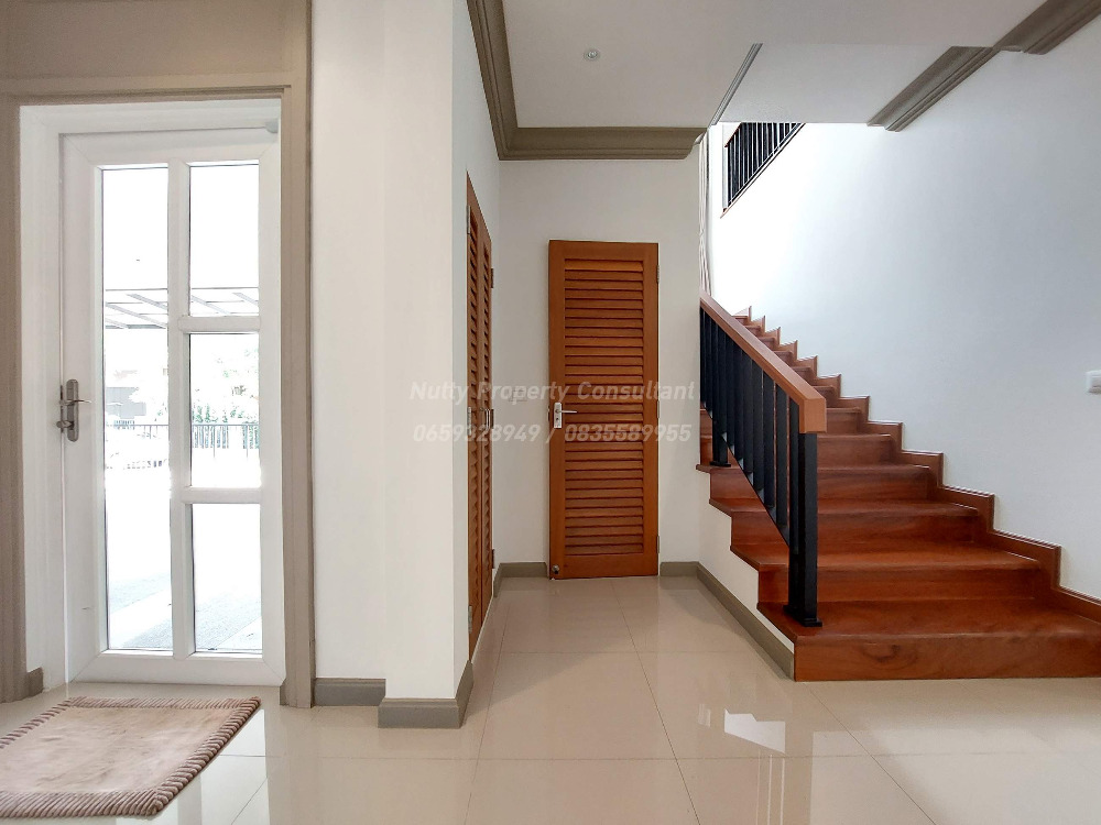 For SaleHouseBangna, Bearing, Lasalle : Luxury detached house in Soi Ratchawinit Bangkaew, only 98 units, the largest house type in the project.