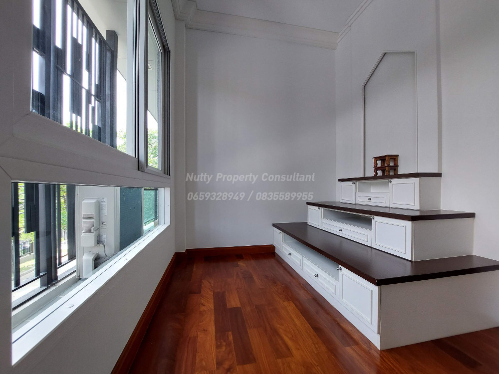 For SaleHouseBangna, Bearing, Lasalle : Luxury detached house in Soi Ratchawinit Bangkaew, only 98 units, the largest house type in the project.