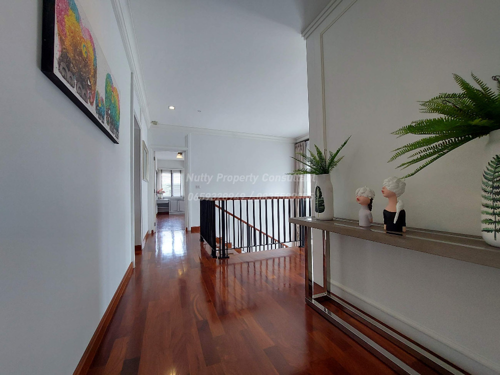 For SaleHouseBangna, Bearing, Lasalle : Luxury detached house in Soi Ratchawinit Bangkaew, only 98 units, the largest house type in the project.