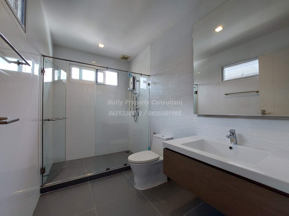 For SaleHouseBangna, Bearing, Lasalle : Luxury detached house in Soi Ratchawinit Bangkaew, only 98 units, the largest house type in the project.