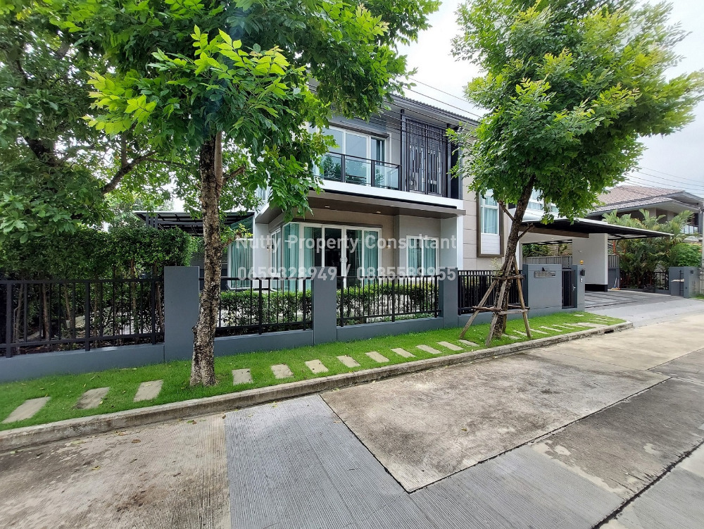 For SaleHouseBangna, Bearing, Lasalle : Luxury detached house in Soi Ratchawinit Bangkaew, only 98 units, the largest house type in the project.