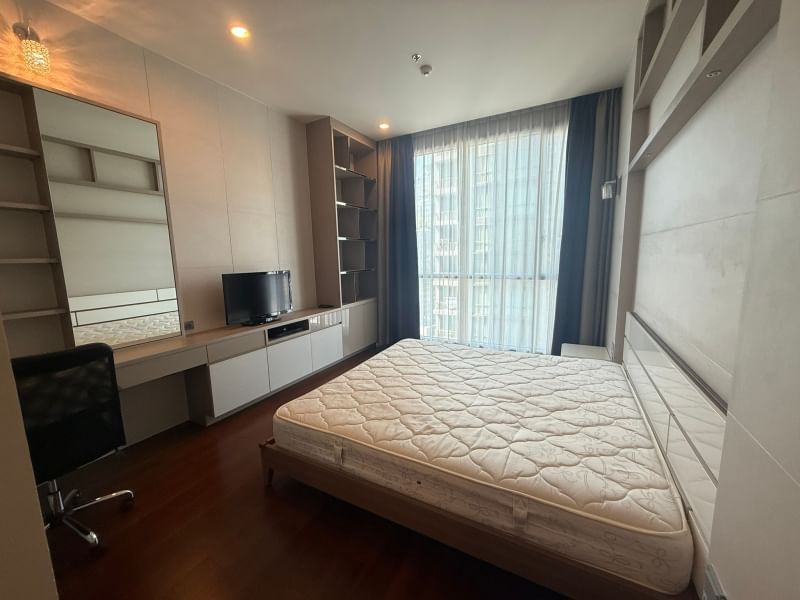 For RentCondoSukhumvit, Asoke, Thonglor : For rent in Thonglor area at Quattro by Sansiri, 2 bedrooms, full furniture.  Golden location in the center of the city near BTS Thonglor is ready to move in.